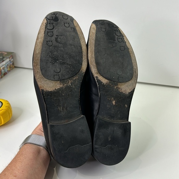 Salvatore Ferragamo Men's Black Leather Loafer Shoe - Picture 7 of 12